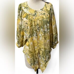 Rose + Olive Floral Green and Yellow Women's Blouse Size L (New with Tag)